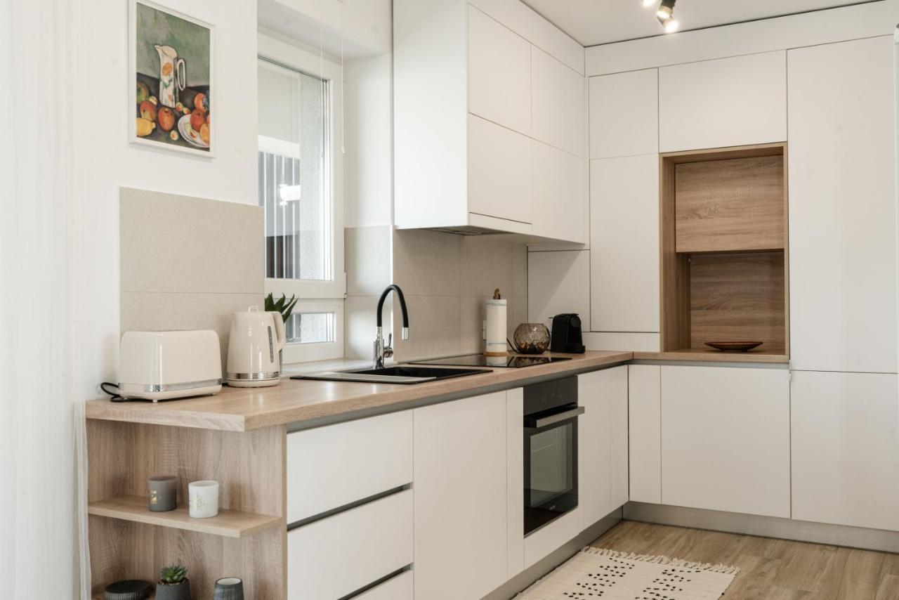 Apart B&V 701 Coresi - Luxury Mountain Haven Braşov Esterno foto